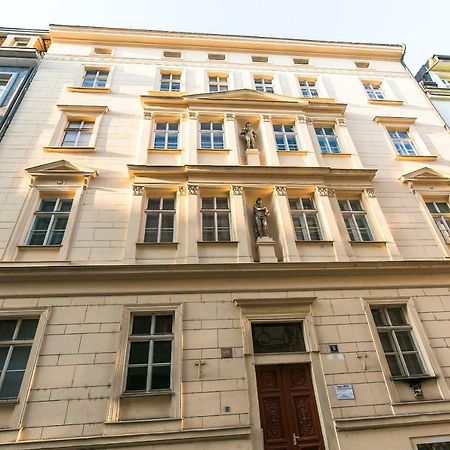 Attic Apartment By Wenceslas Square Praga Exterior foto